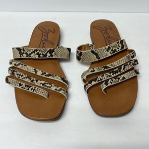 ZODIAC woman’s Brisa 2 sandals.  New